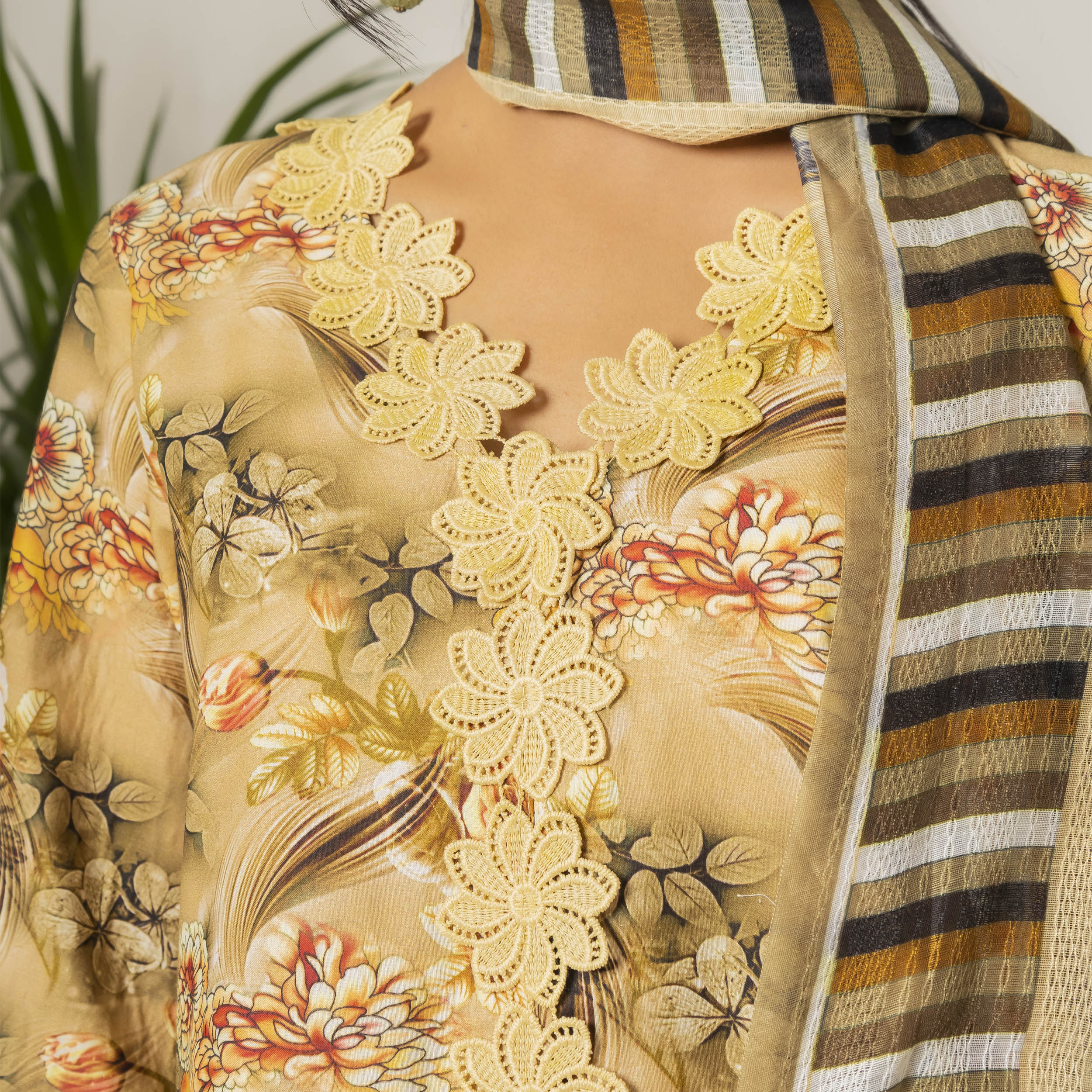 Amber Glow 3-Piece Lawn – AB0016