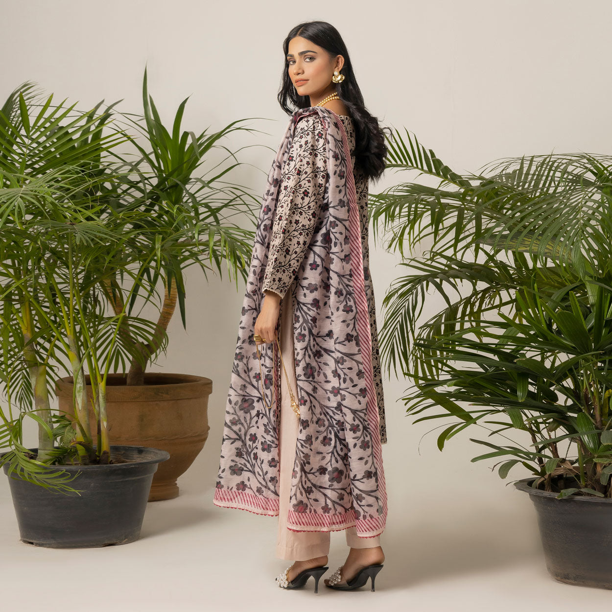 Beige Vine 3-Piece Lawn – AB0004