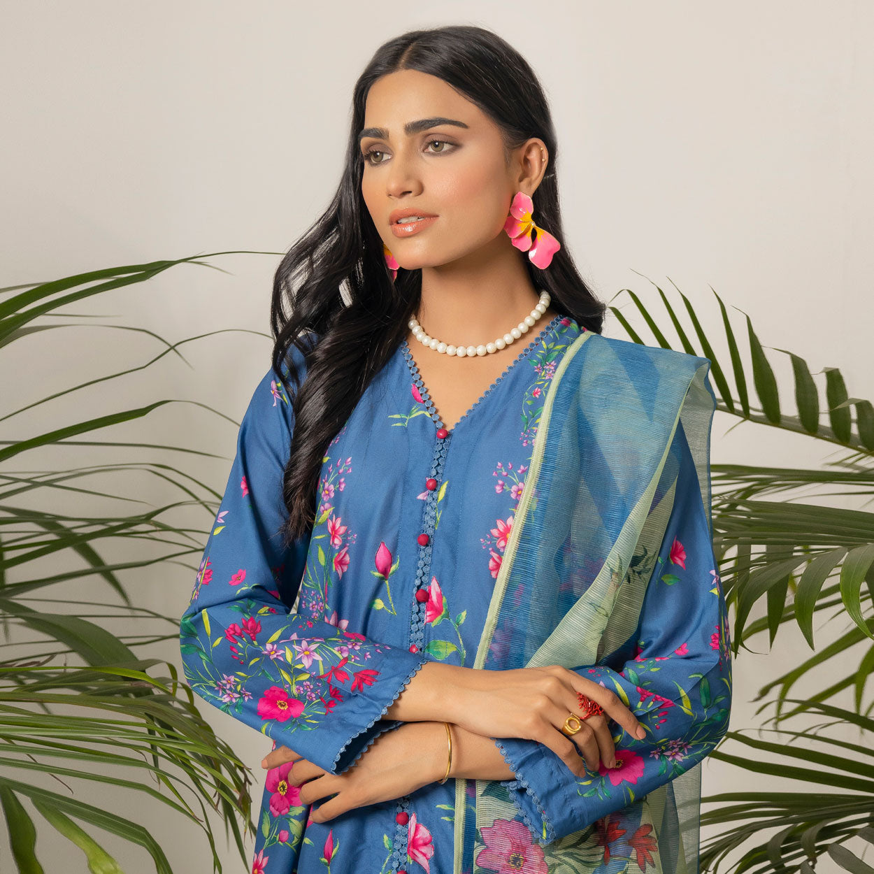 Blue Garden 3-Piece Lawn – AB0008