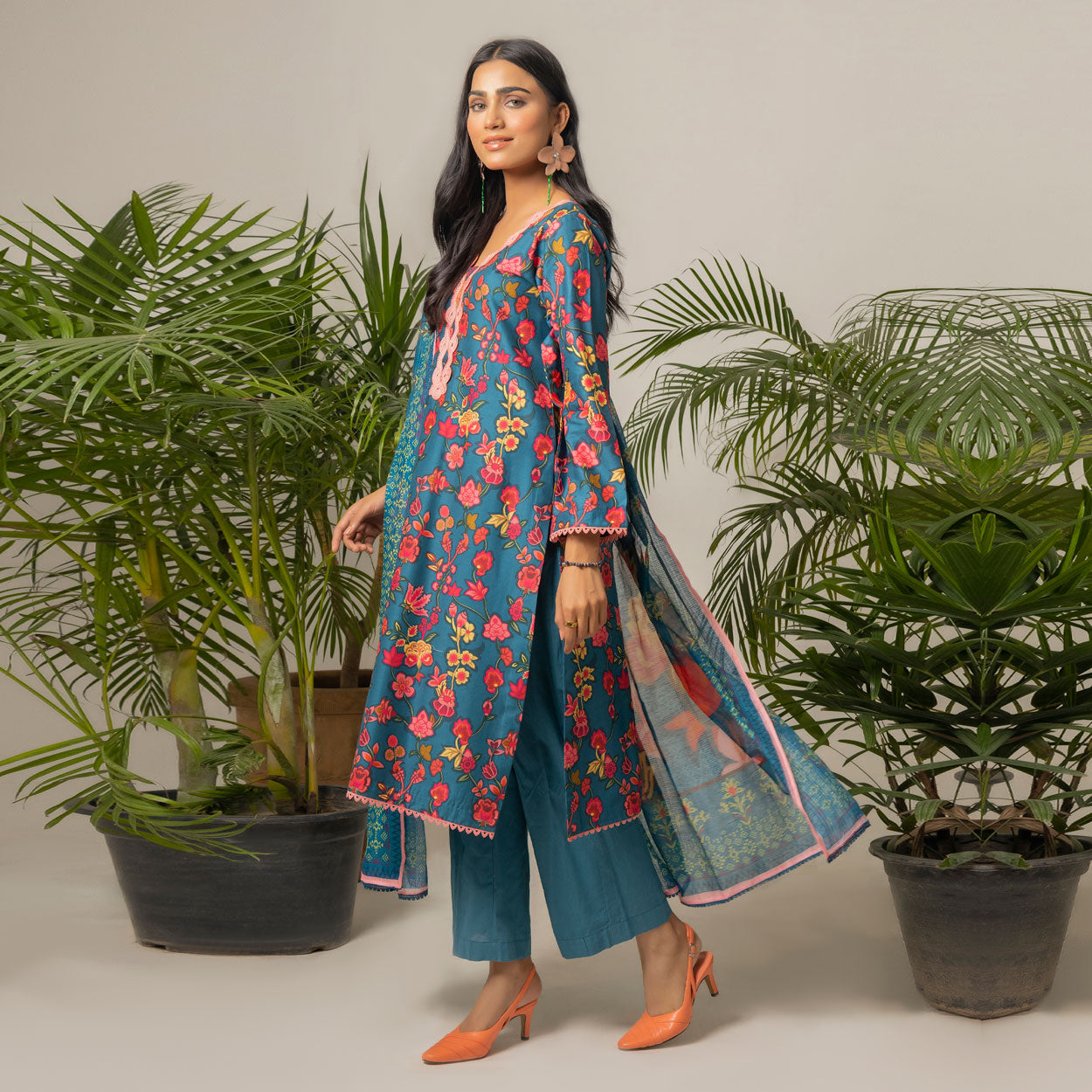 Midnight Flora 3-Piece Lawn – AB0011