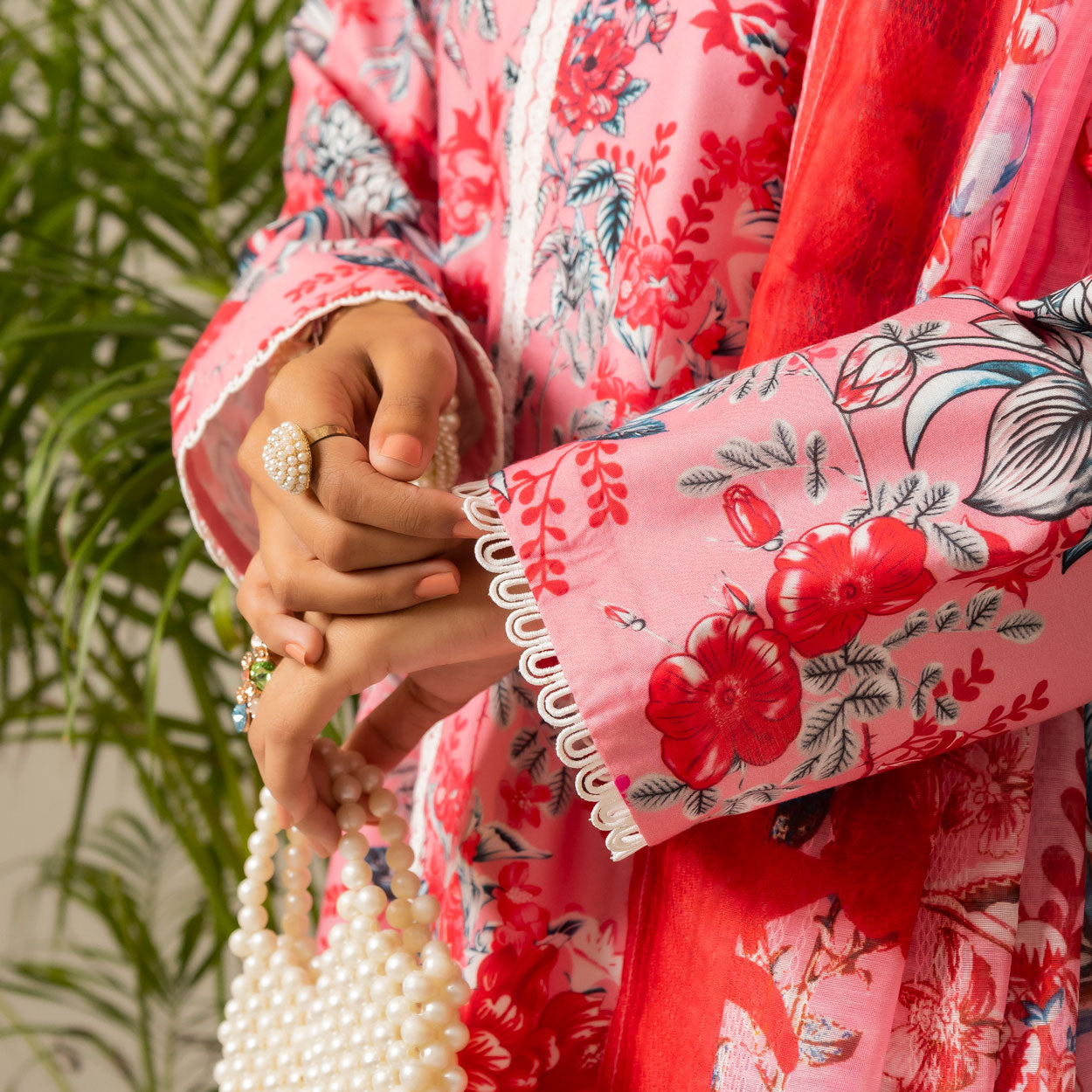 Rosy Charm 3-Piece Lawn – AB0013