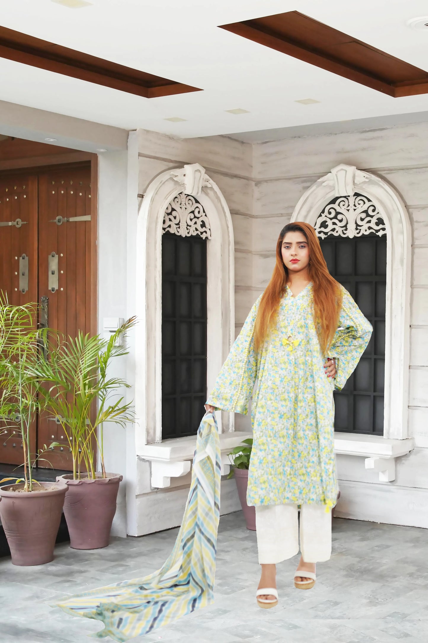 Premium 3PC Lawn Suit – A Blend of Elegance & Comfort