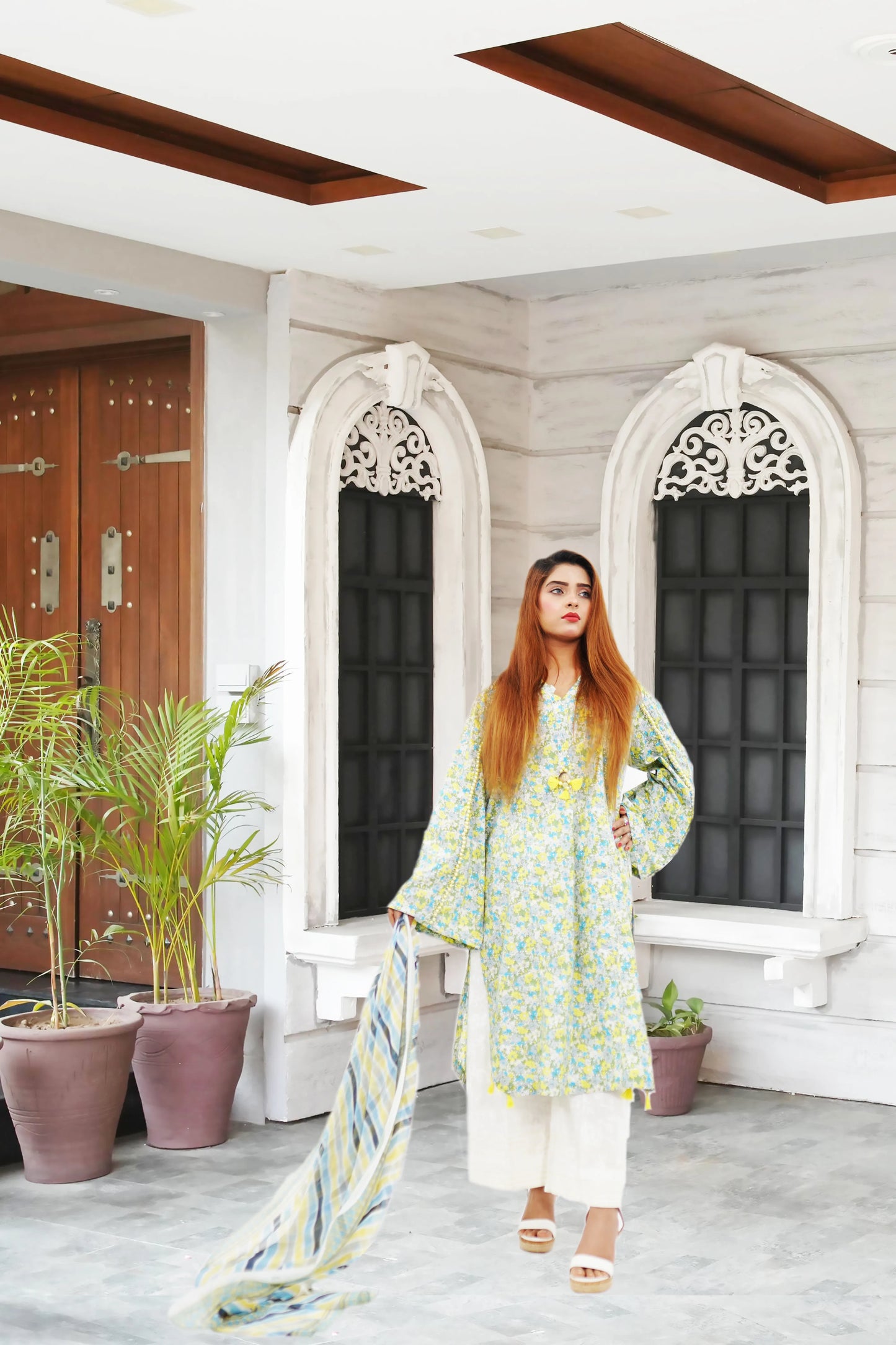 Premium 3PC Lawn Suit – A Blend of Elegance & Comfort