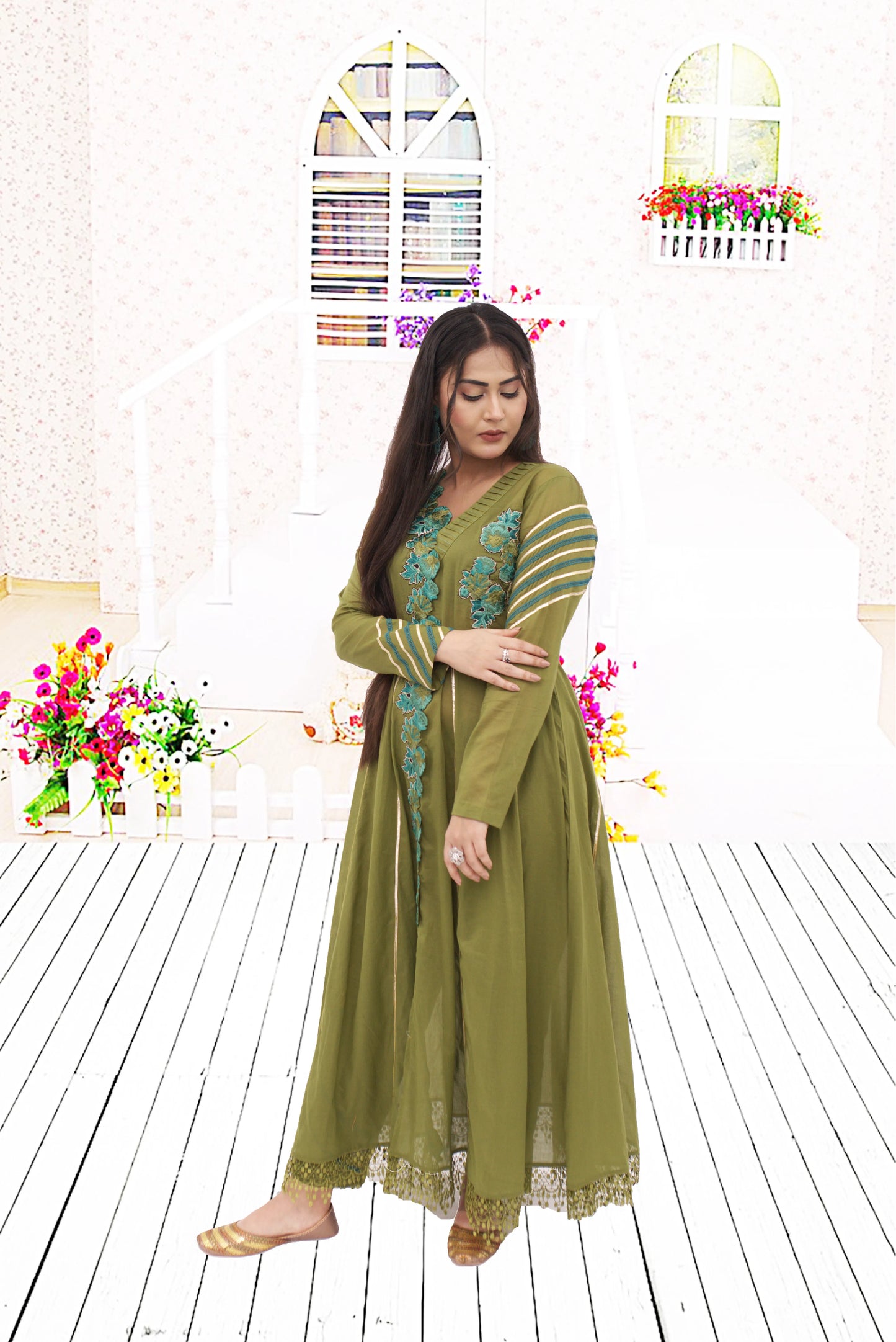 3 PC  Lawn suit  Shirt with Embroidery Patches  sleve hand work  Same Trouser  chifon printed dupata